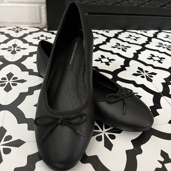 French Connection Shoes - Womens Black Flats